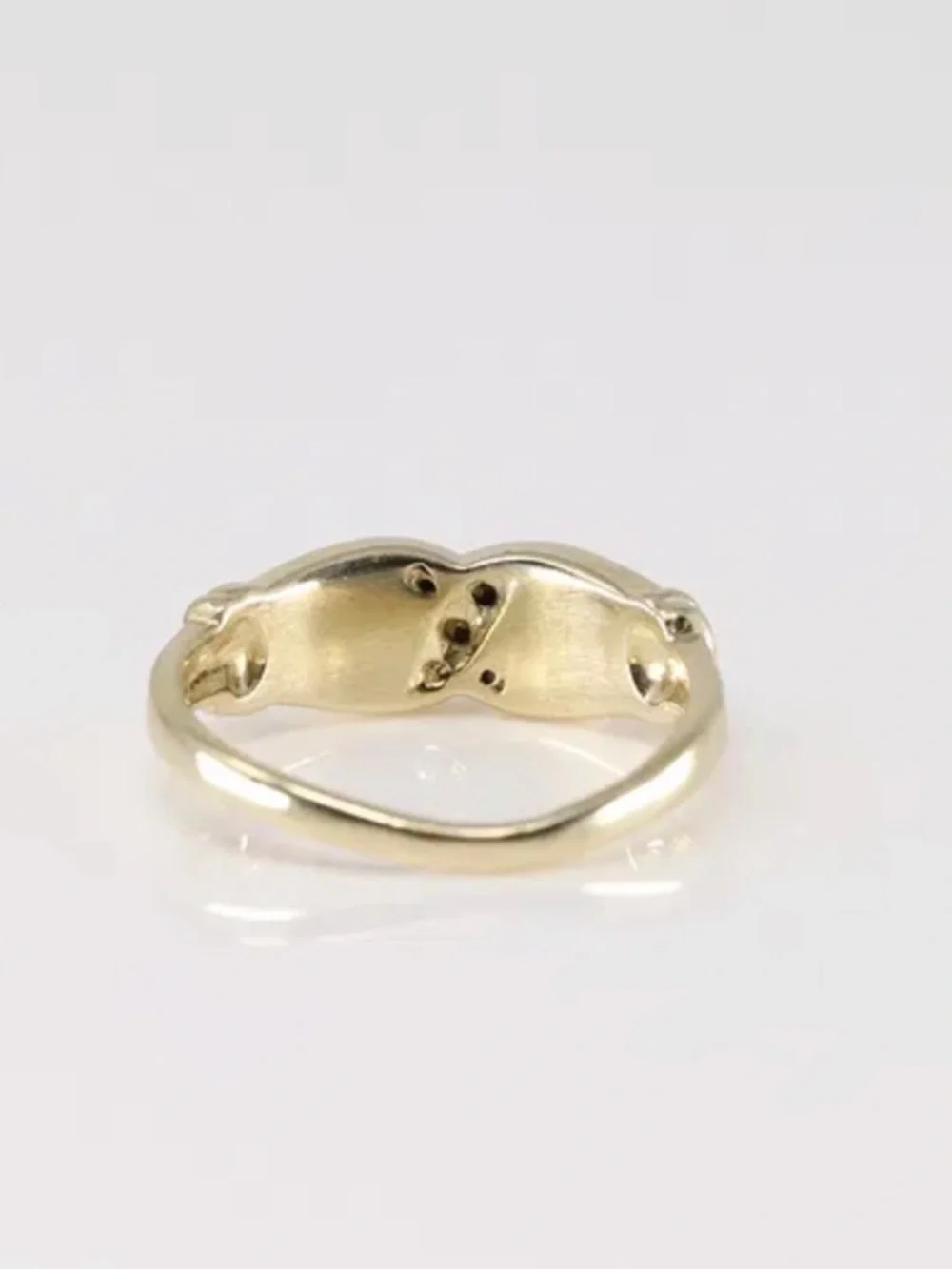10k Gold Ring with 5 small diamonds